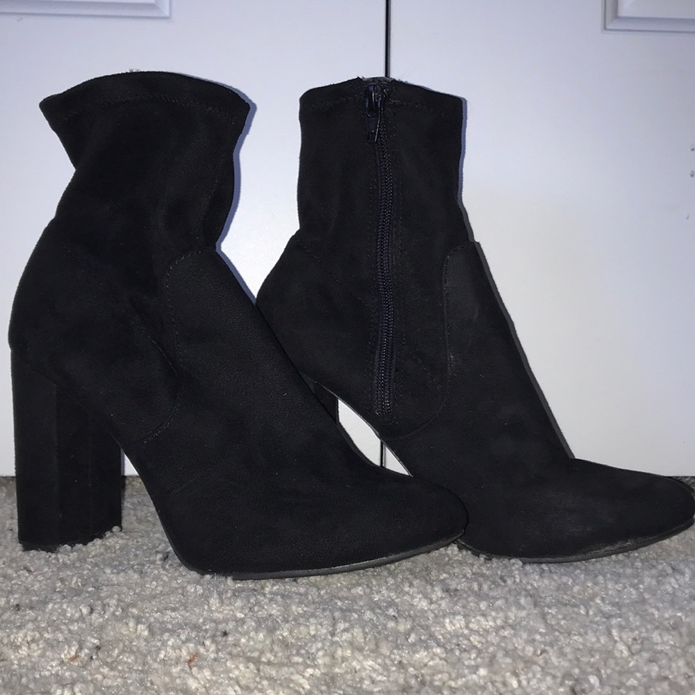 Black Boots